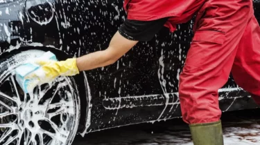 Araç Boyası İçin En Zararsız Yıkama Şampuanları